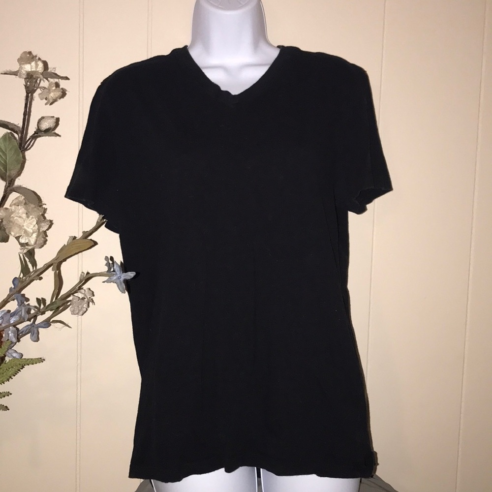 Gap shirt